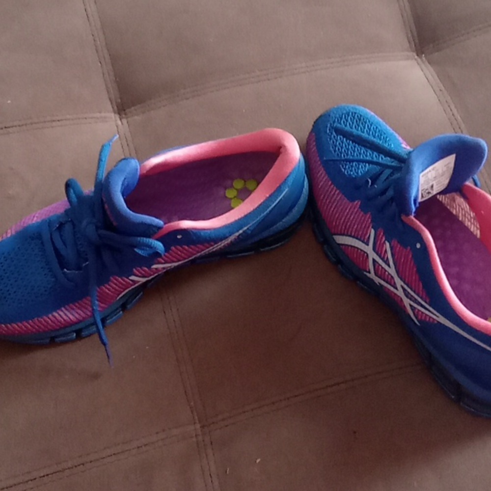Women Sneakers
